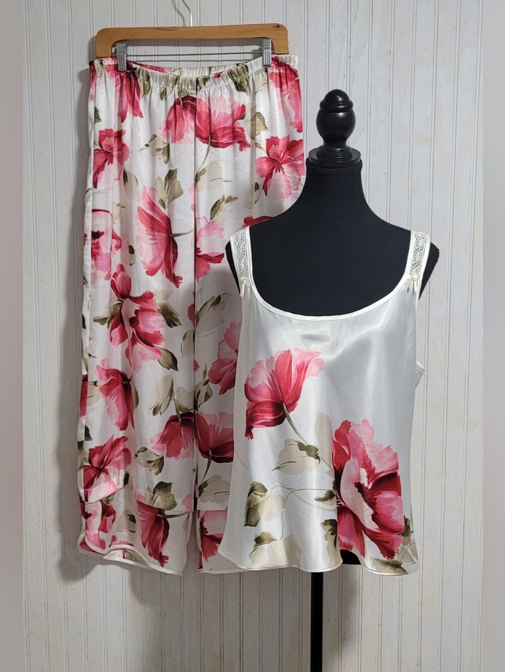 Vintage California Dynasty White Floral Cami Tank Pajama Set Size Large